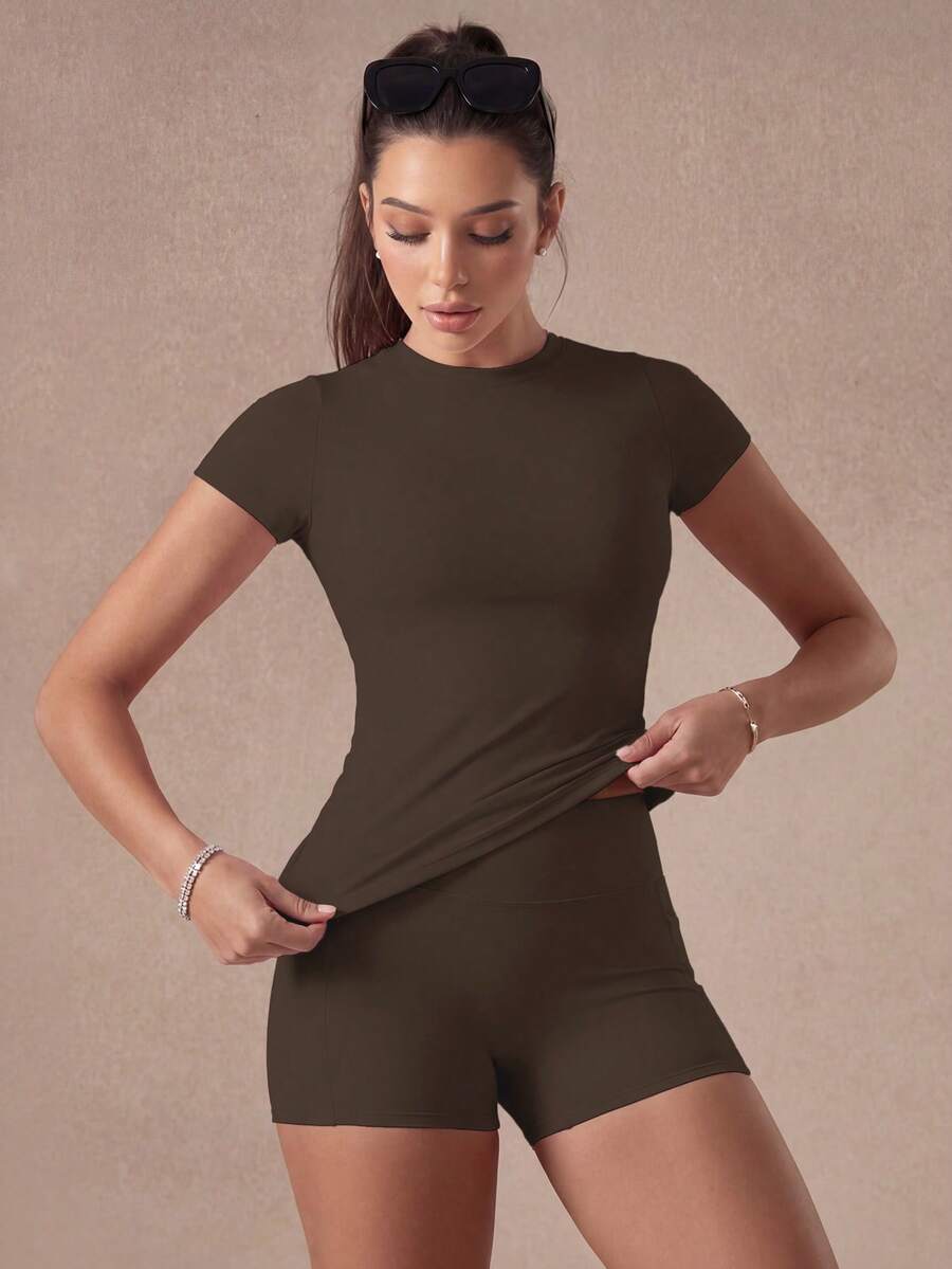 Conjunto Camiseta e Short Ciclista Cintura Alta