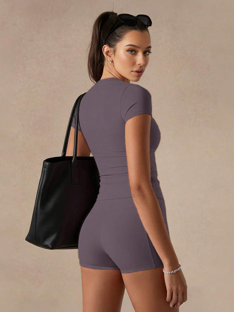 Conjunto Camiseta e Short Ciclista Cintura Alta