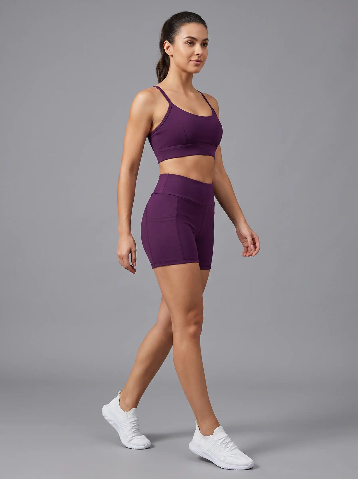 Conjunto Verão Shorts com Bolso e Top