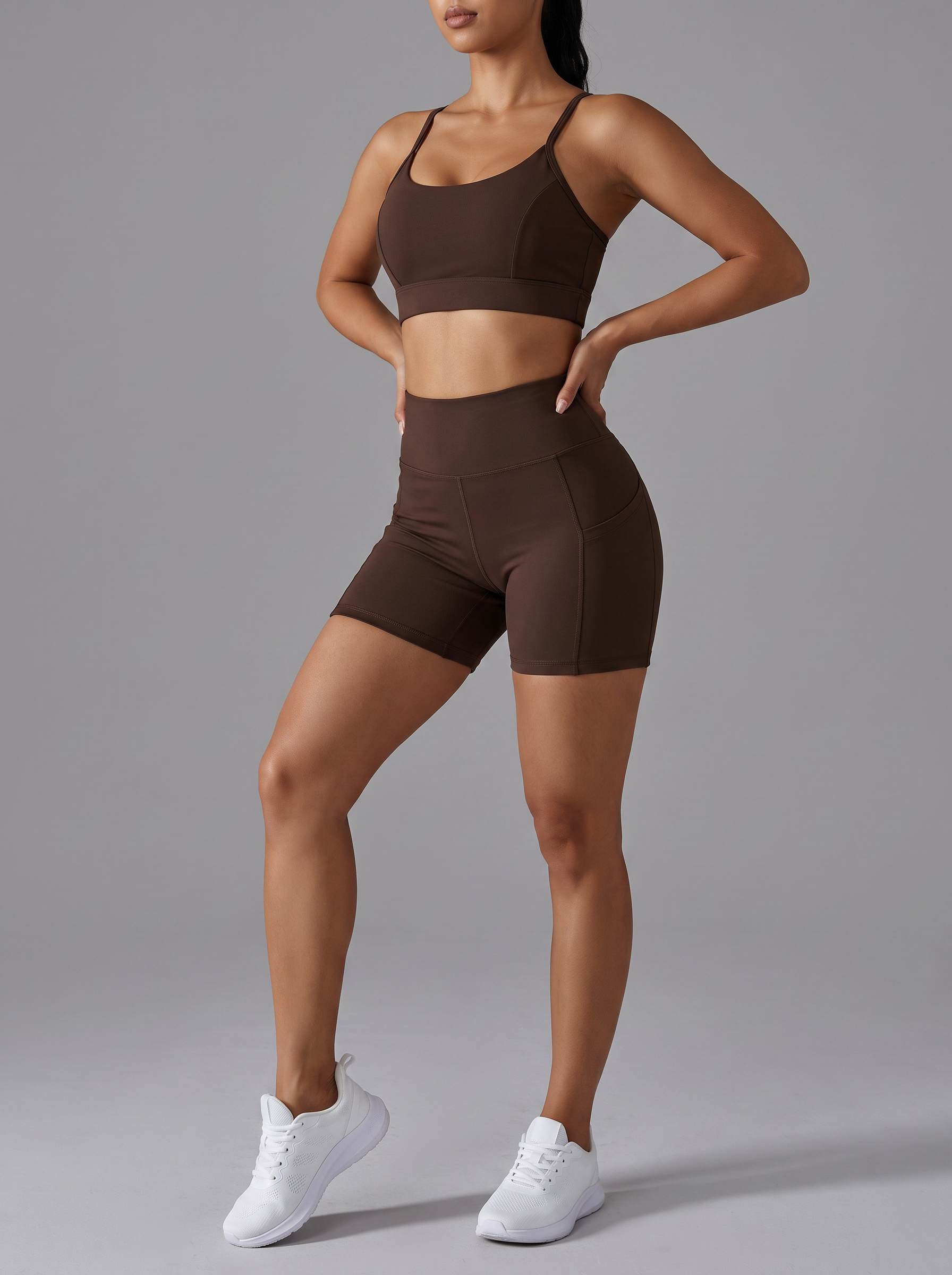 Conjunto Verão Shorts com Bolso e Top