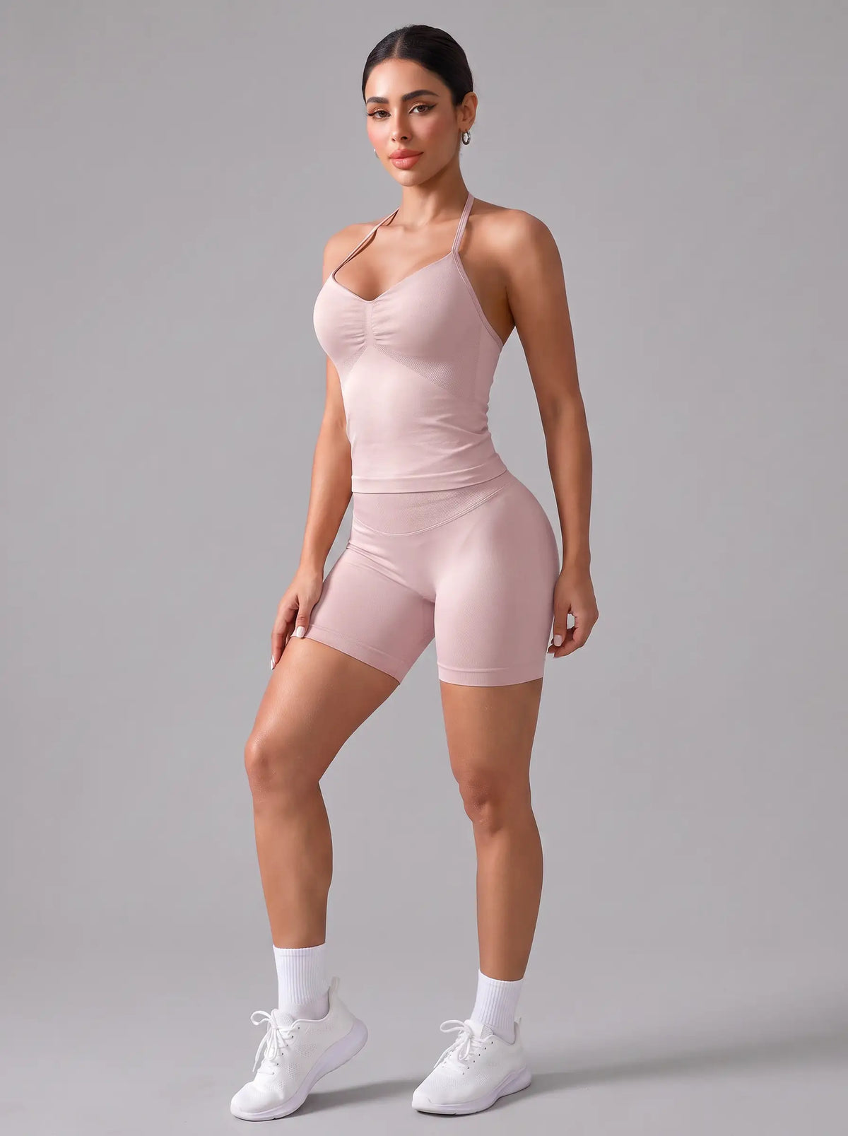 Conjunto Top Cropped e Shorts Decote V