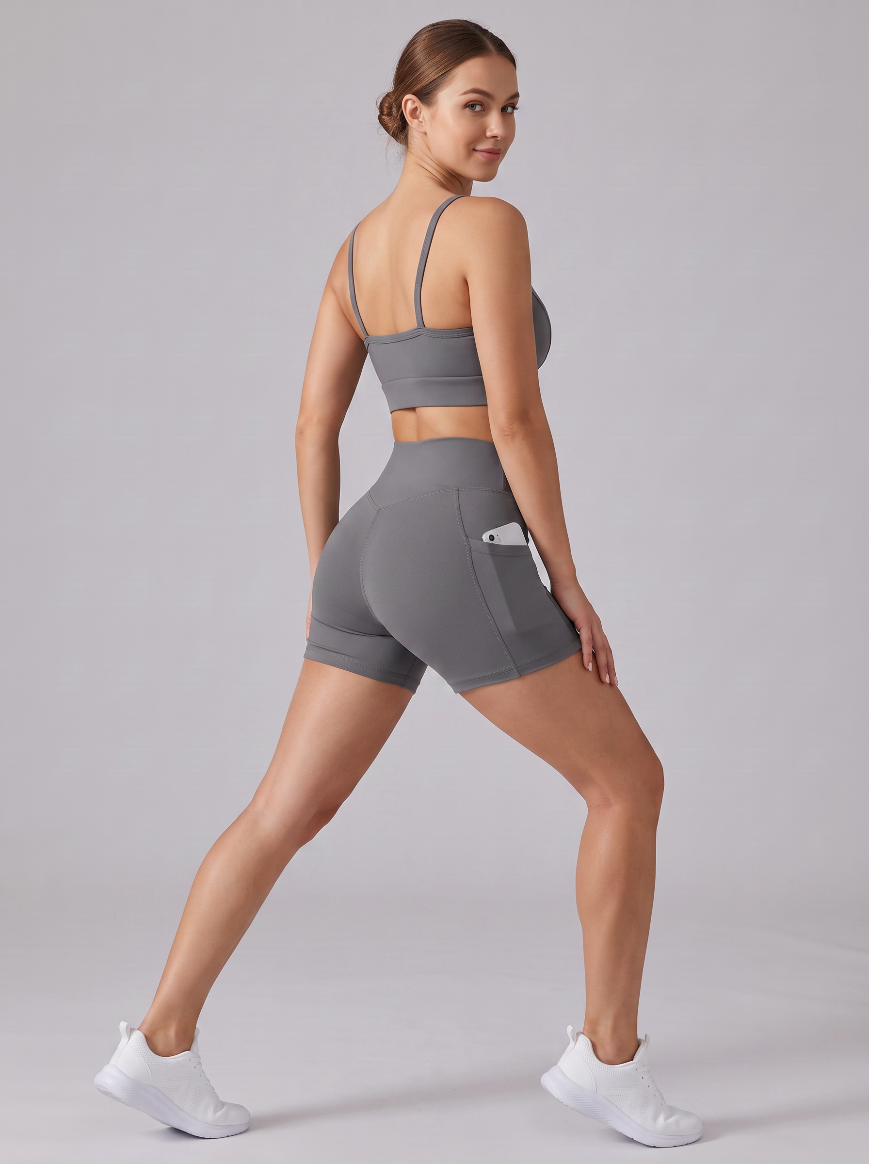 Conjunto Verão Shorts com Bolso e Top