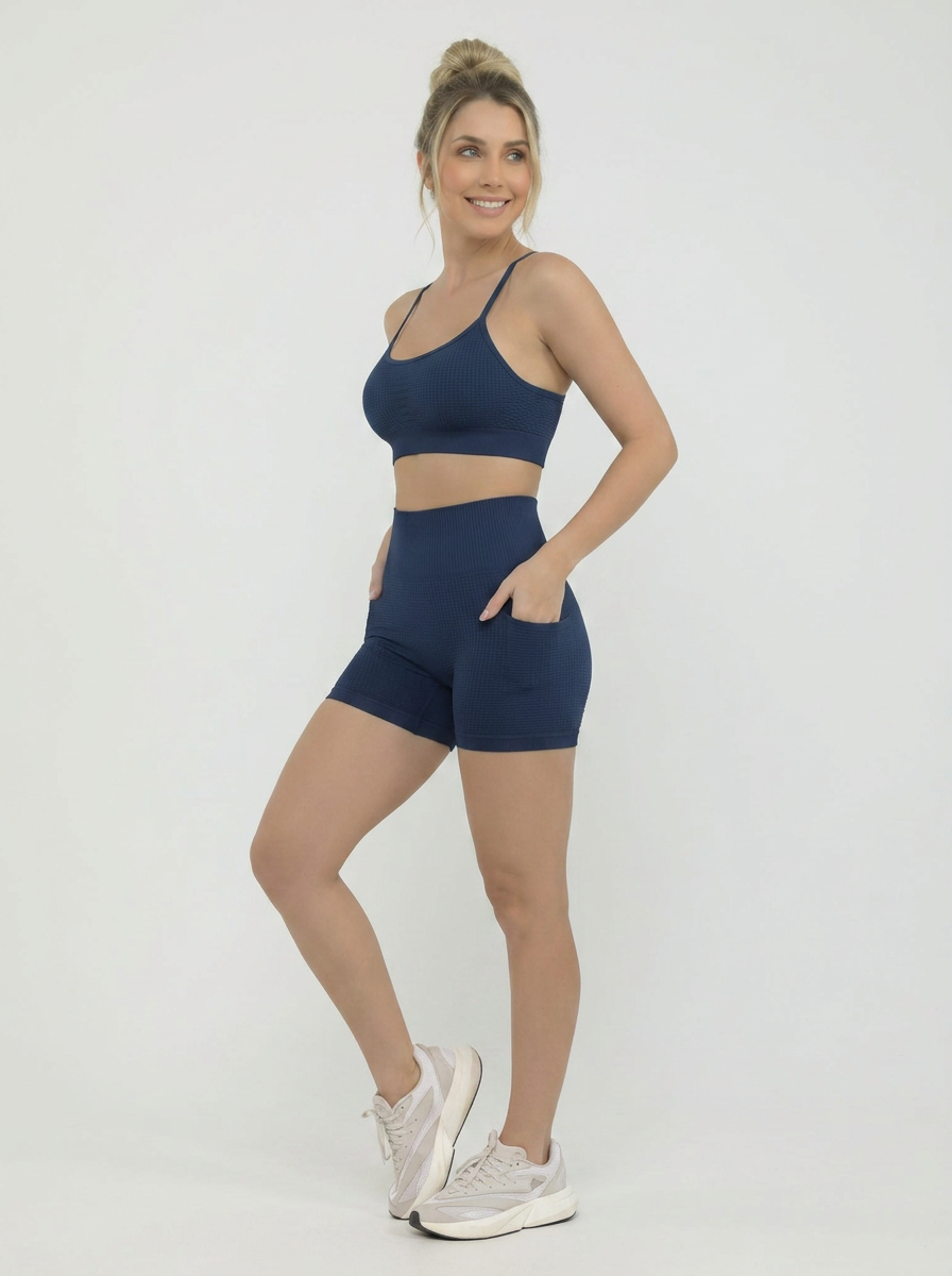 Conjunto Fitness Short e Top Sem Costura